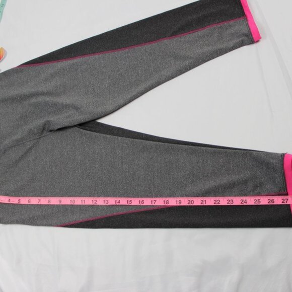 BUNDLE (4) brand new workout leggings - Picture 8 of 16